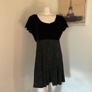 Vintage 90’s Velvet Sparkly Dress 14